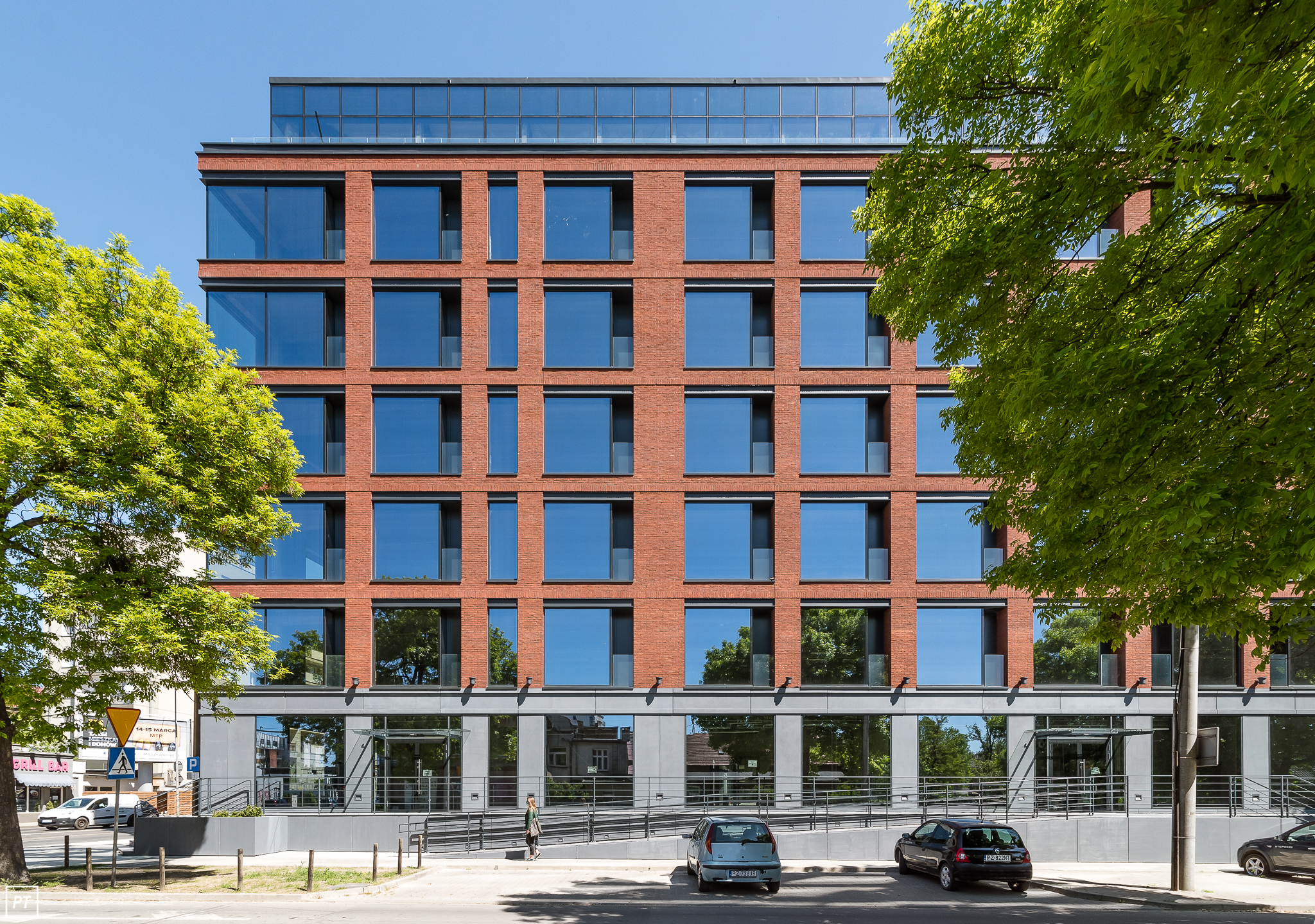Mature trees surrounding the Giant office building