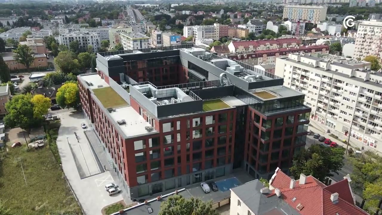 Widok z lotu ptaka na biurowiec Giant